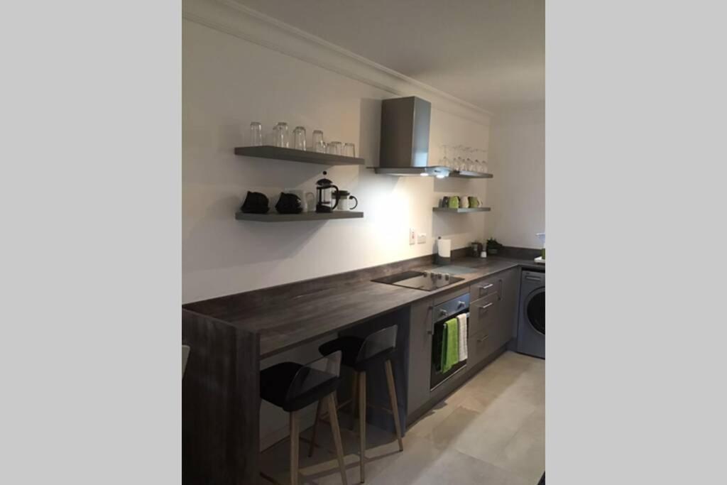Waterfront Apartment Completely Refurbished Westport Dış mekan fotoğraf